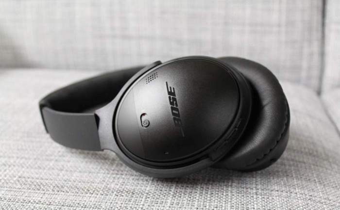 Headphone Noise Cancelling Terbaik 2025
