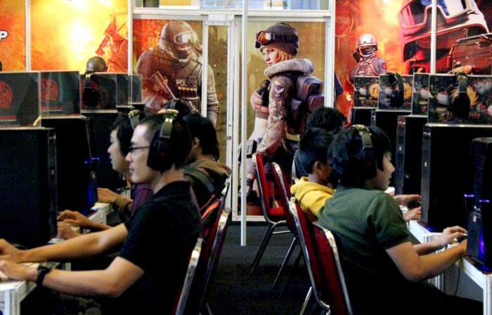Mengenal 3 Komunitas Esports di Indonesia, Kamu Pasti Tertarik ... Komunitas Esports di Daerah Mulai Meningkat